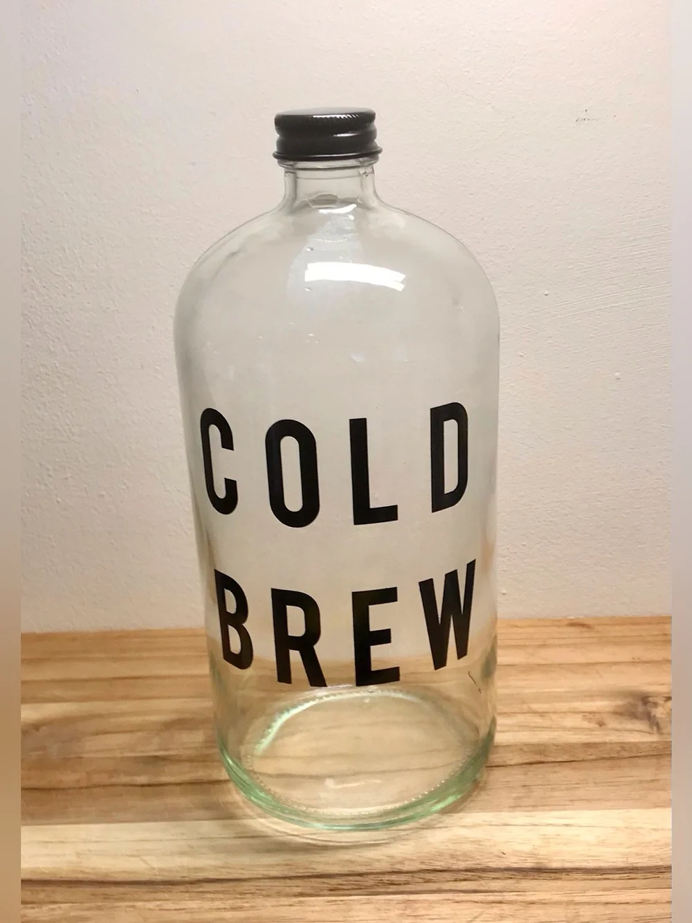 TARGET Cold Brew Labeled Med Glass Jug Reusable Container Twist Cap Lid